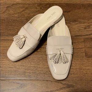 Nine West light pink flats